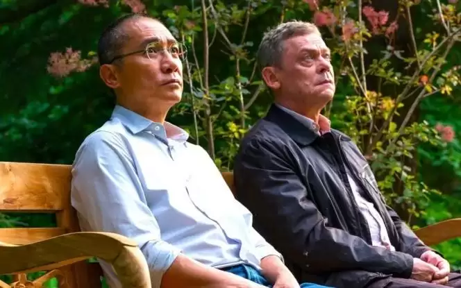 银杏什么都看见了，包括全裸的梁朝伟