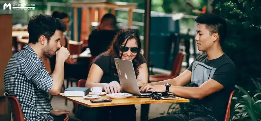 爆火的年末热梗，藏着年轻人的精神密码